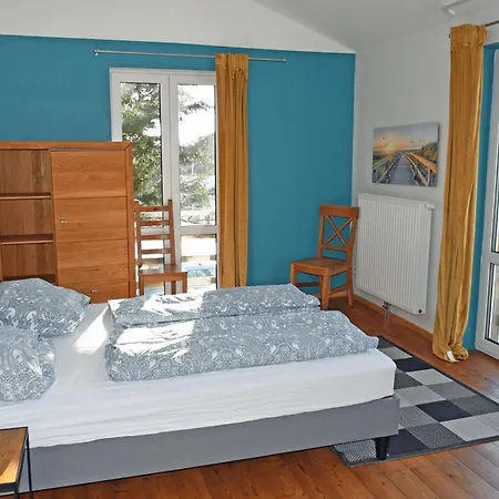 Mit Kamin U Terrasse Nahe Dem Strelasund Apartmán